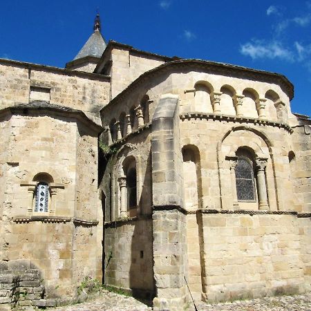 Maison Accueillante A Nant Avec Piscine Partagee Kültér fotó